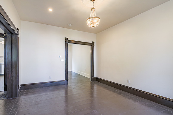 20 Maple St 08