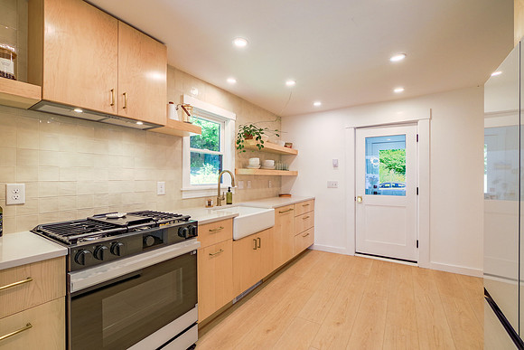 150 Washington St 11