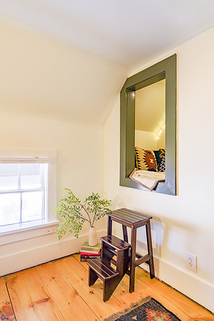 84 Miller St 33