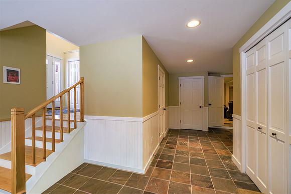 5010 Twinbrook 24