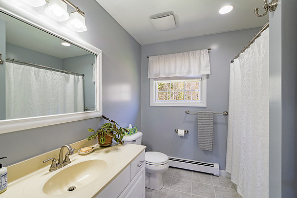 27 Hardwood Cir