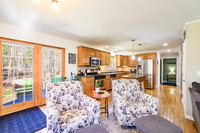 11 Hardwood Cir