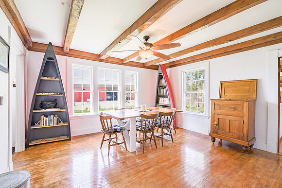 1087 North Main St Winterport 21