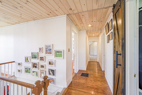 1087 North Main St Winterport 37