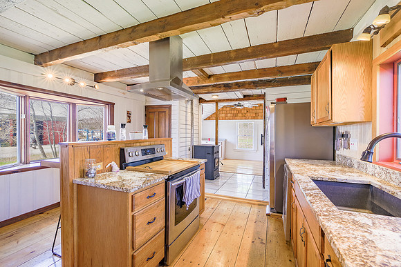 1087 North Main St Winterport 24