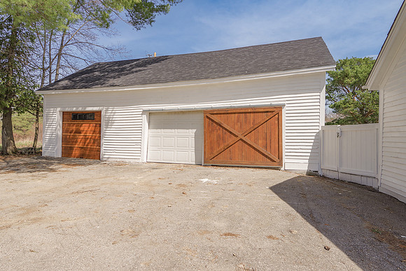 1087 North Main St Winterport 43