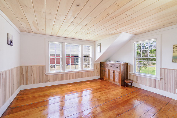 1087 North Main St Winterport 38