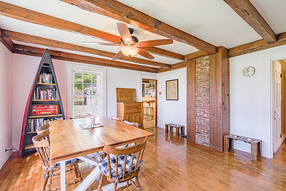 1087 North Main St Winterport 22