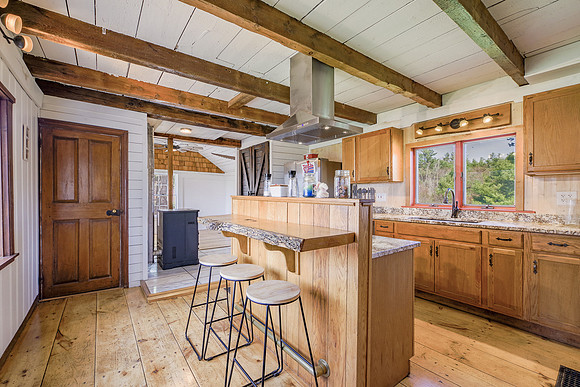 1087 North Main St Winterport 23