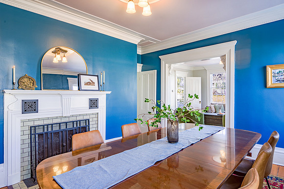 84 Miller St 17