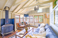 401 Pond Rd 11