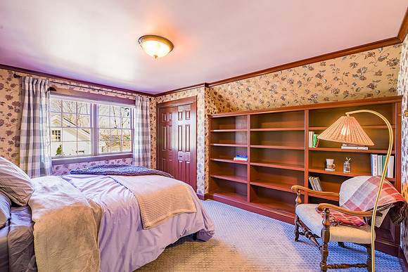 84 Miller St 57