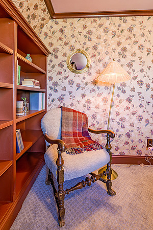 84 Miller St 53