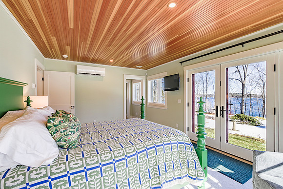 100 Bayview st 18