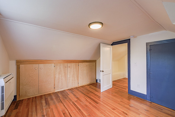 Violette Ave 40