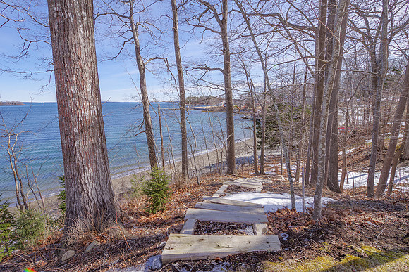 108 Bayview st 55