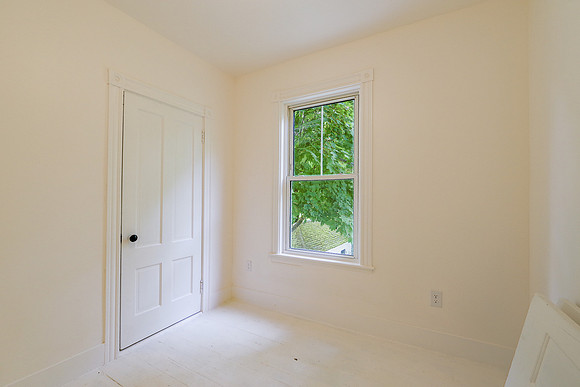20 Maple St 15