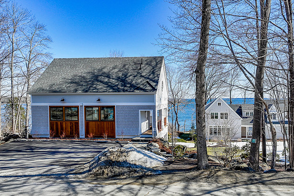 100 Bayview st 01